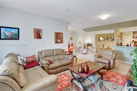 Condominio en venta en Doral, Florida, 3 dormitorios, 136.01 m2 № 1003579 - foto 6