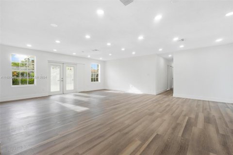 Villa ou maison à vendre à Miami Gardens, Floride: 3 chambres, 174.66 m2 № 1270409 - photo 25