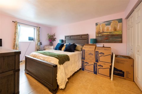 House in Fort Lauderdale, Florida 3 bedrooms, 121.42 sq.m. № 1207865 - photo 6