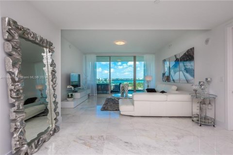 Copropriété à louer à Bal Harbour, Floride: 2 chambres, 158.31 m2 № 1360441 - photo 6