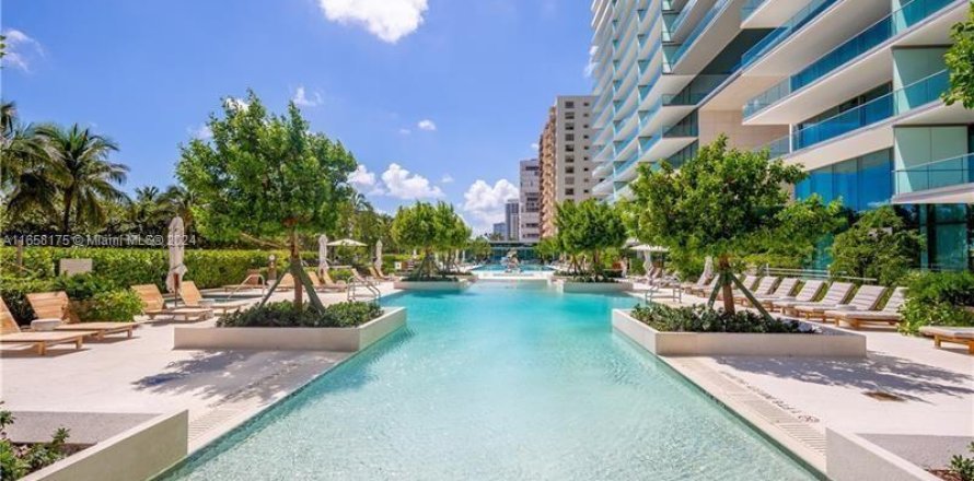 Condo à Bal Harbour, Floride, 2 chambres  № 1360441