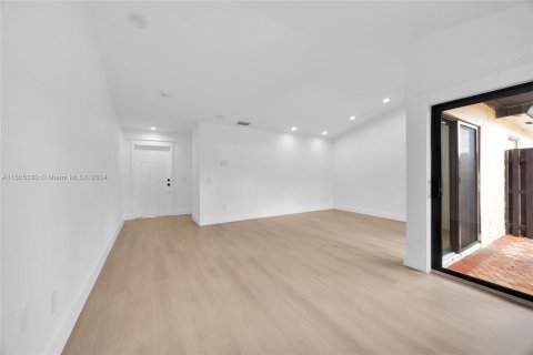 Copropriété à vendre à Miami, Floride: 1 chambre, 65.96 m2 № 1378800 - photo 7