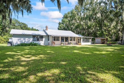 Villa ou maison à vendre à East Palatka, Floride: 4 chambres, 321.91 m2 № 1349925 - photo 2