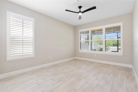 Casa en venta en Palm Harbor, Florida, 4 dormitorios, 246.38 m2 № 1349861 - foto 19