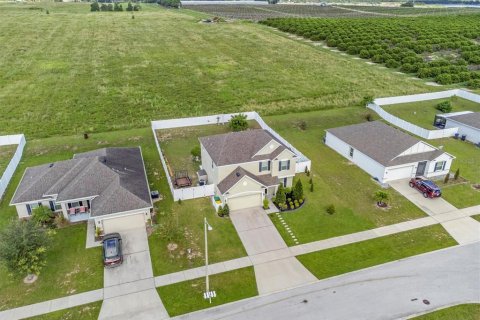 Villa ou maison à vendre à Dundee, Floride: 3 chambres, 208.47 m2 № 1352537 - photo 7