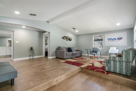 Villa ou maison à vendre à Kissimmee, Floride: 4 chambres, 168.52 m2 № 1309124 - photo 20