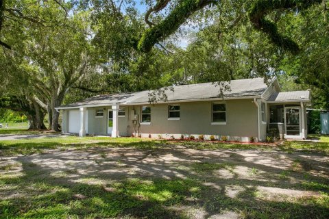 Villa ou maison à vendre à Kissimmee, Floride: 4 chambres, 168.52 m2 № 1309124 - photo 1