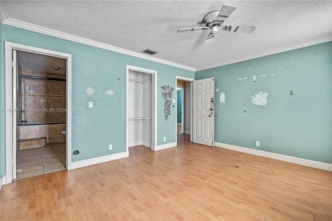 House in Fort Lauderdale, Florida 3 bedrooms, 152.36 sq.m. № 1305729 - photo 15