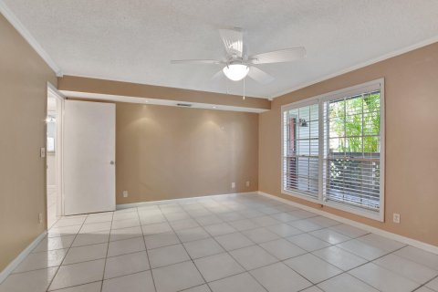 Condo in Boca Raton, Florida, 1 bedroom  № 1221456 - photo 18