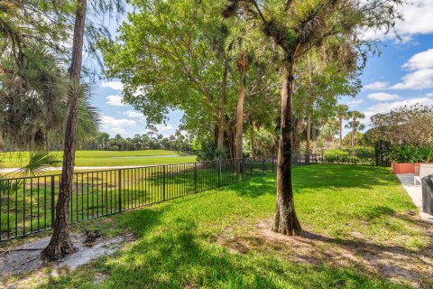 Villa ou maison à vendre à West Palm Beach, Floride: 3 chambres, 245.91 m2 № 1151610 - photo 16