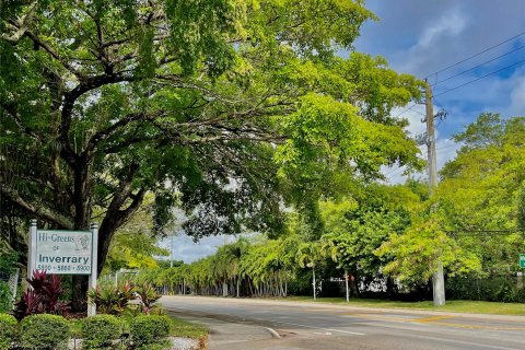 Condo in Lauderhill, Florida, 2 bedrooms  № 1151607 - photo 18