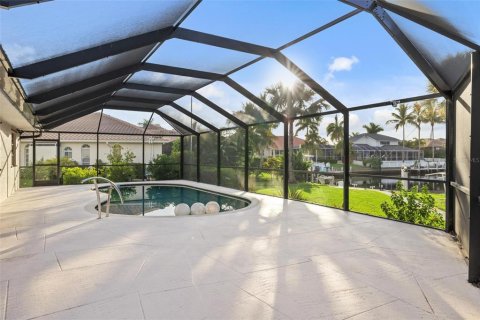 Villa ou maison à vendre à Punta Gorda, Floride: 2 chambres, 133.78 m2 № 1287878 - photo 26