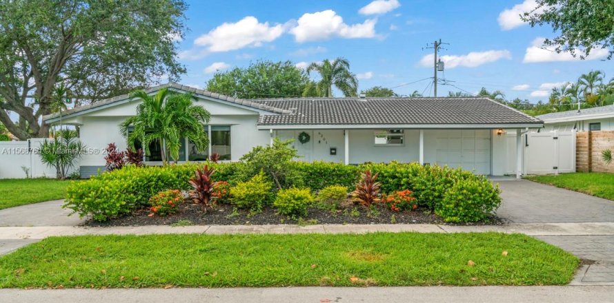 Villa ou maison à Fort Lauderdale, Floride 3 chambres, 178.28 m2 № 1119286