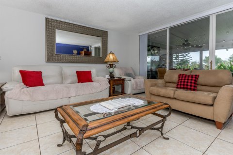 Adosado en venta en Lake Worth, Florida, 3 dormitorios, 136.01 m2 № 968194 - foto 22