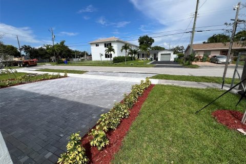 Villa ou maison à vendre à Hallandale Beach, Floride: 3 chambres, 137.5 m2 № 1391926 - photo 15