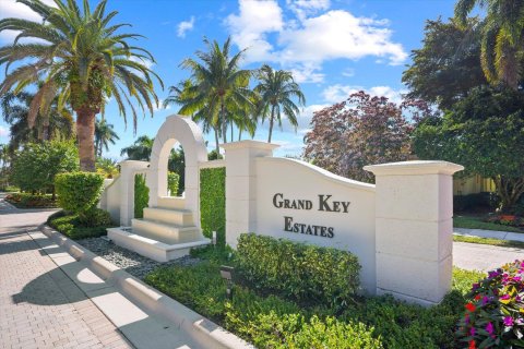 Casa en venta en Palm Beach Gardens, Florida, 5 dormitorios, 646.6 m2 № 996347 - foto 8