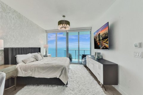 Condominio en venta en Sunny Isles Beach, Florida, 1 dormitorio, 103.12 m2 № 1172778 - foto 10