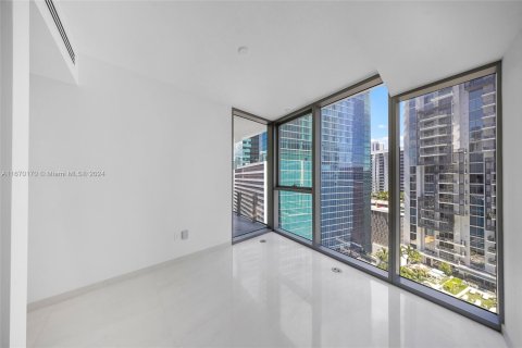 Condo in Miami, Florida, 2 bedrooms  № 1388299 - photo 11