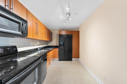 Condominio en venta en Hollywood, Florida, 2 dormitorios, 110.18 m2 № 1388267 - foto 6