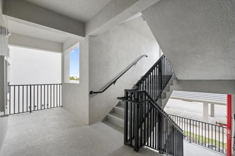 Copropriété à louer à Venice, Floride: 2 chambres, 107.21 m2 № 1352806 - photo 28