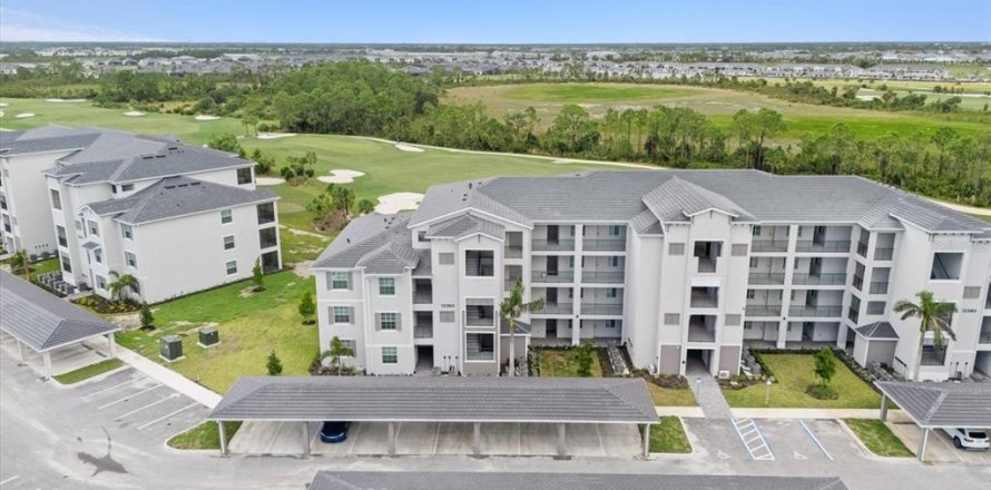 Condo in Venice, Florida, 2 bedrooms  № 1352806