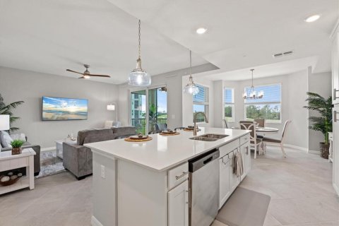 Condominio en alquiler en Venice, Florida, 2 dormitorios, 107.21 m2 № 1352806 - foto 8