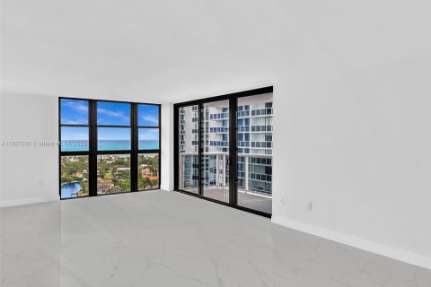 Condo in Aventura, Florida, 2 bedrooms  № 1281737 - photo 8