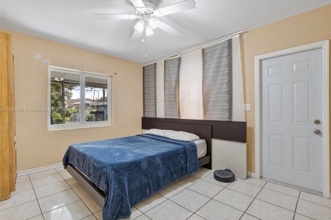 Купить коммерческую недвижимость в Майами-Спрингс, Флорида 269.04м2, № 1013875 - фото 24