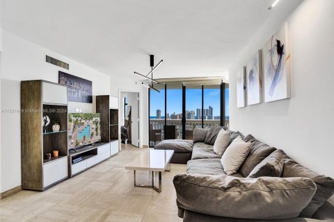 Condo in Aventura, Florida, 3 bedrooms  № 1013799 - photo 3