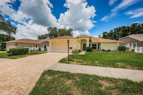 Villa ou maison à vendre à New Port Richey, Floride: 2 chambres, 172.33 m2 № 1251615 - photo 3