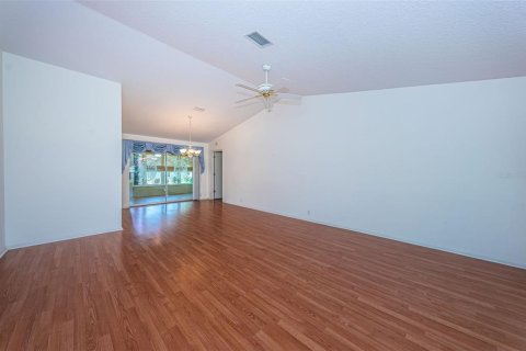 Casa en venta en New Port Richey, Florida, 2 dormitorios, 172.33 m2 № 1251615 - foto 12