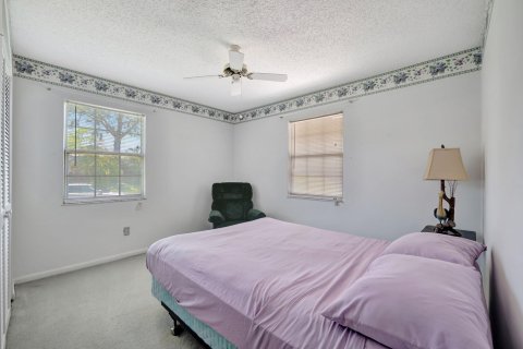 Villa ou maison à vendre à Jensen Beach, Floride: 4 chambres, 143.07 m2 № 1208070 - photo 30