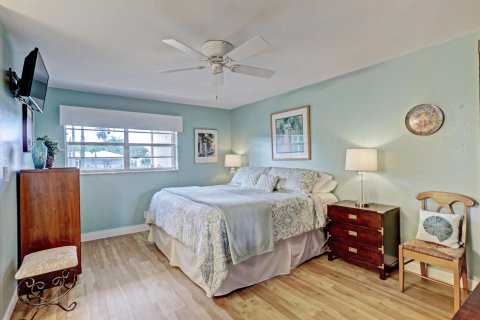 Condo in Palm Beach Gardens, Florida, 2 bedrooms  № 1207830 - photo 22