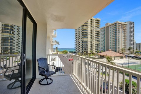 Condominio en venta en Riviera Beach, Florida, 2 dormitorios, 123.56 m2 № 1178370 - foto 27