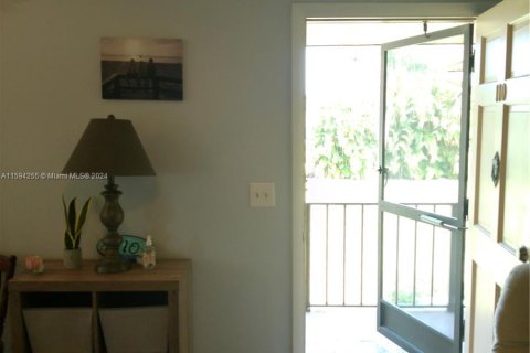 Condo in Jupiter, Florida, 2 bedrooms  № 1187471 - photo 3