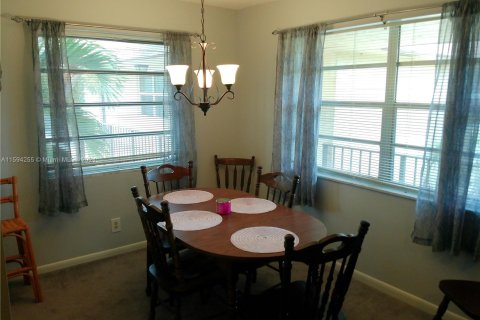 Condo in Jupiter, Florida, 2 bedrooms  № 1187471 - photo 4