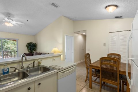 Condominio en venta en Coconut Creek, Florida, 1 dormitorio, 78.6 m2 № 1182363 - foto 20