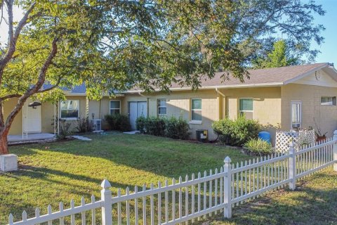 Immobilier commercial à vendre à Ocala, Floride: 4 chambres, 277.03 m2 № 1391055 - photo 4