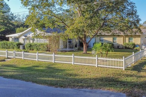 Immobilier commercial à vendre à Ocala, Floride: 4 chambres, 277.03 m2 № 1391055 - photo 3