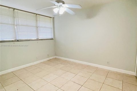 Copropriété à vendre à Davie, Floride: 3 chambres, 107.3 m2 № 1381659 - photo 24