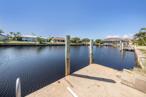 Terreno en venta en Punta Gorda, Florida № 988534 - foto 8