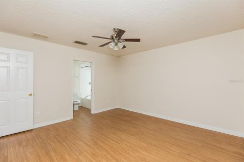 Duplex à vendre à Palm Coast, Floride: 6 chambres, 233.65 m2 № 1391039 - photo 5