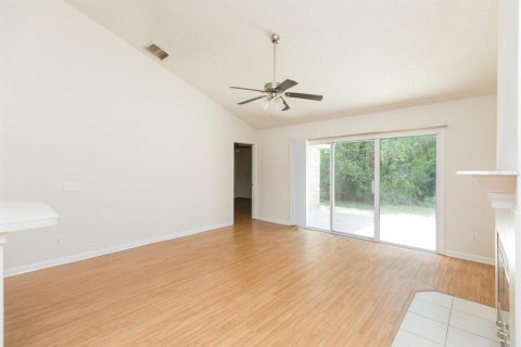 Duplex à vendre à Palm Coast, Floride: 6 chambres, 233.65 m2 № 1391039 - photo 3