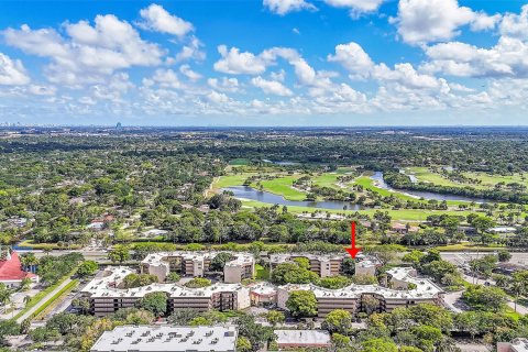 Condo in Plantation, Florida, 1 bedroom  № 1172187 - photo 5