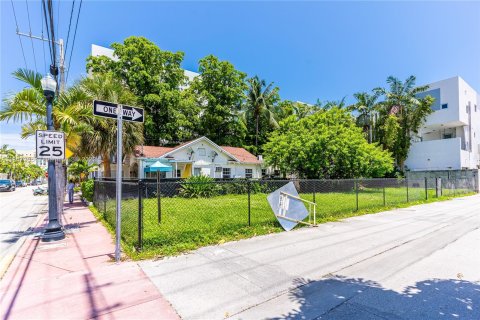 Villa ou maison à vendre à Miami Beach, Floride: 3 chambres, 172.15 m2 № 176465 - photo 5