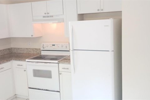 Apartment in Orange City, Florida 2 bedrooms, 88.44 sq.m. № 1398648 - photo 10