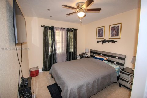 Villa ou maison à vendre à Homestead, Floride: 3 chambres, 110.93 m2 № 825073 - photo 12