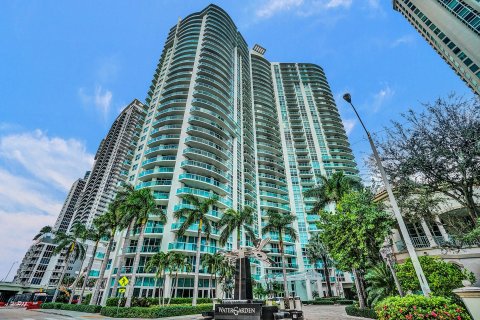 Condominio en venta en Fort Lauderdale, Florida, 2 dormitorios, 100.33 m2 № 1152160 - foto 2