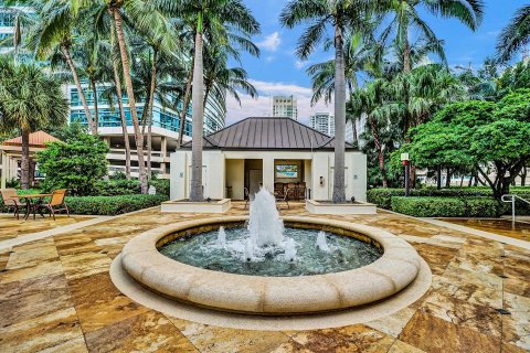 Condo in Fort Lauderdale, Florida, 2 bedrooms  № 1152160 - photo 24