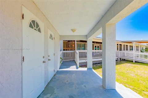 Villa ou maison à vendre à Clewiston, Floride: 7 chambres № 940548 - photo 24